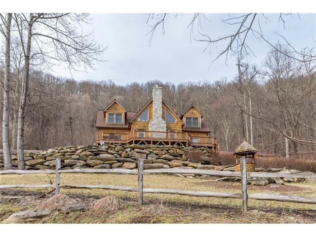 670 Live Oak Loop - Photo 1