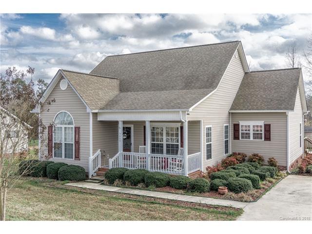 5009 Sedgefield Drive - Photo 1