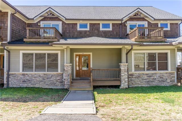 203 Vista Drive - Photo 1