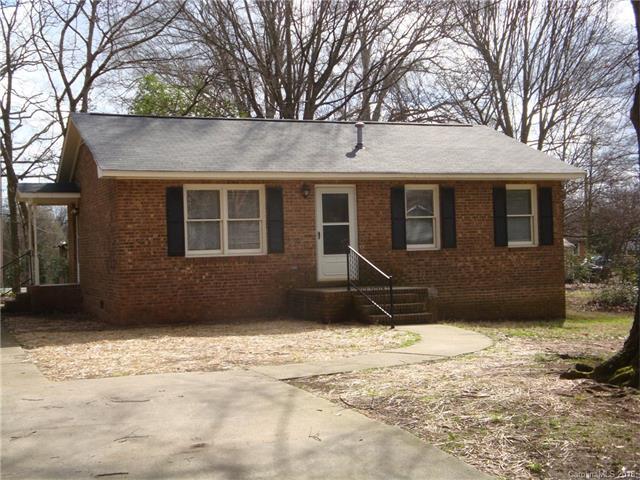 19718 Center Street - Photo 1