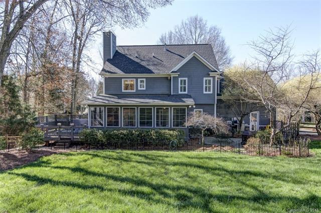 1315 Hudson Place - Photo 1
