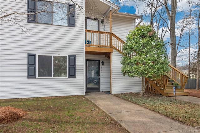 1754 Hunters Trail - Photo 1