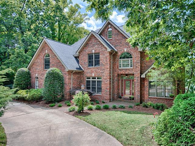 37 Glen Cove Drive - Photo 1