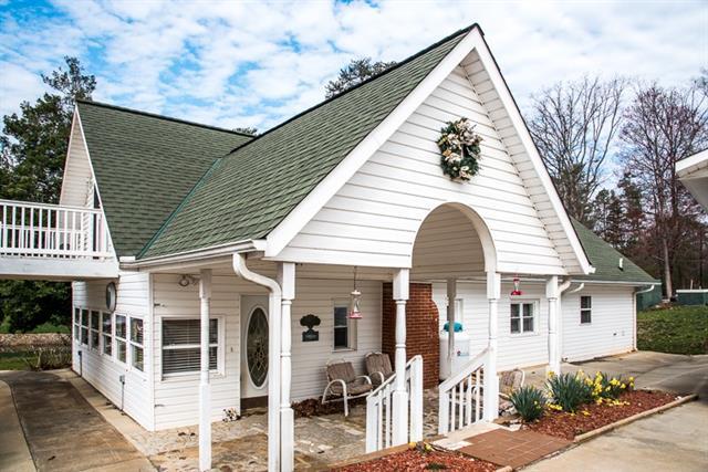 70 Shoreline Drive - Photo 1
