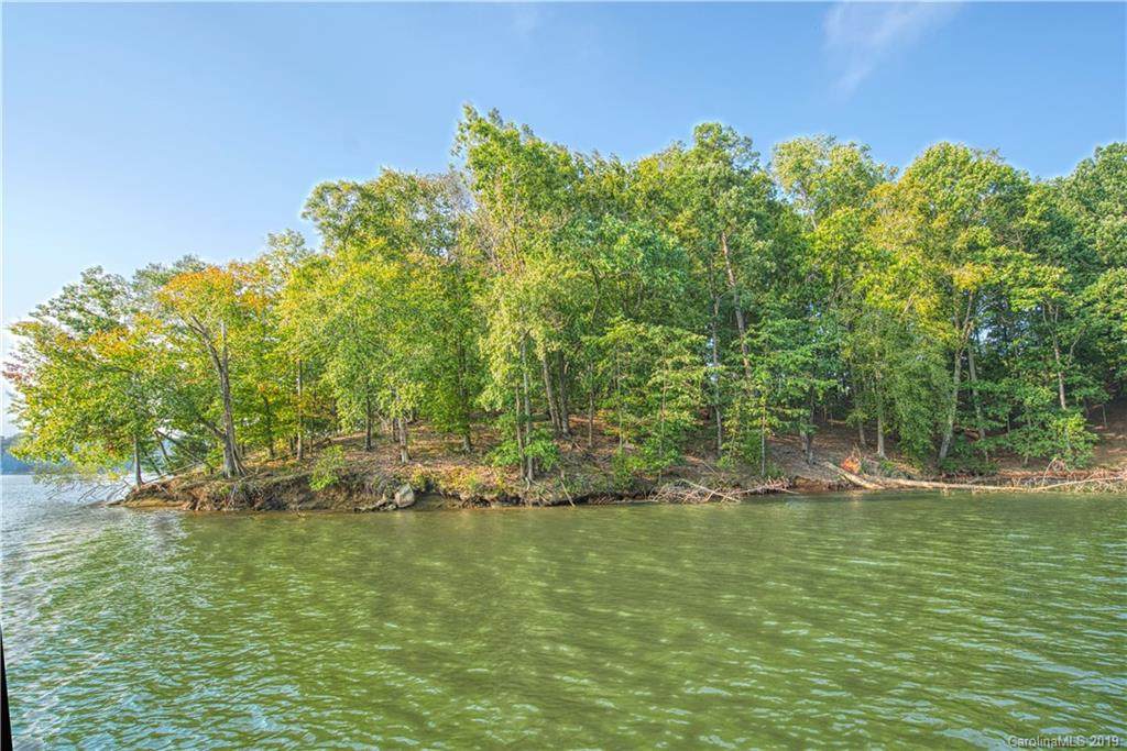 4301 The Bluffs Way - Photo 1