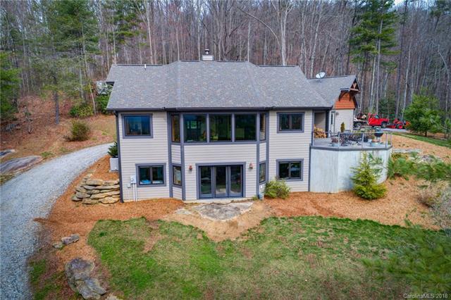 423 Charming Lane - Photo 1