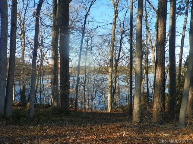 984 Pinehaven Drive - Photo 1