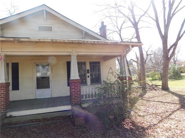 1207 Main Street - Photo 1