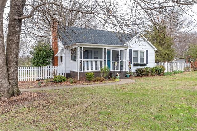 342 Gladstone Road - Photo 1