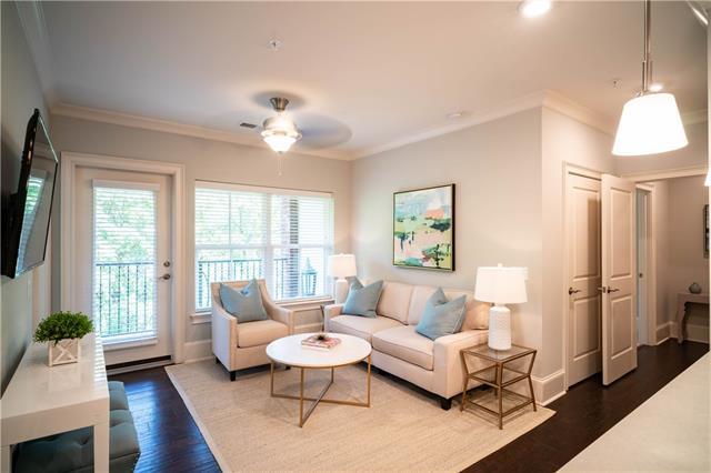 511 Queens Road - Photo 1