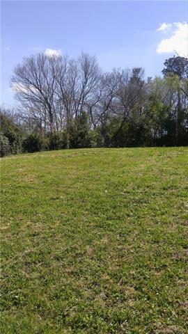 517 Baker Street - Photo 1