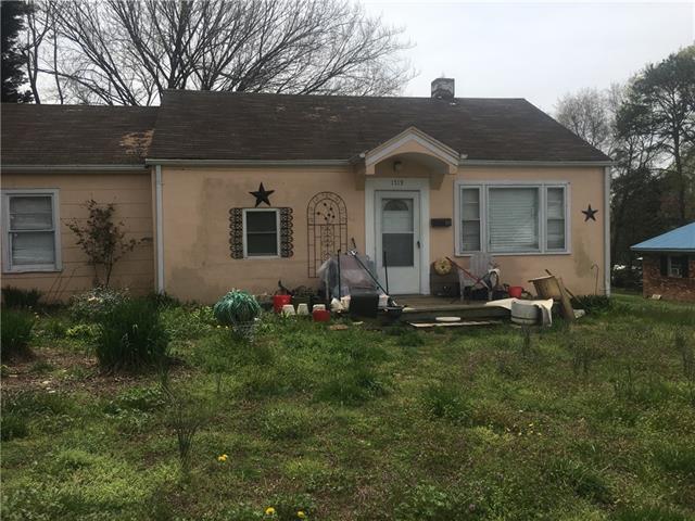 1719 5th Avenue - Photo 1