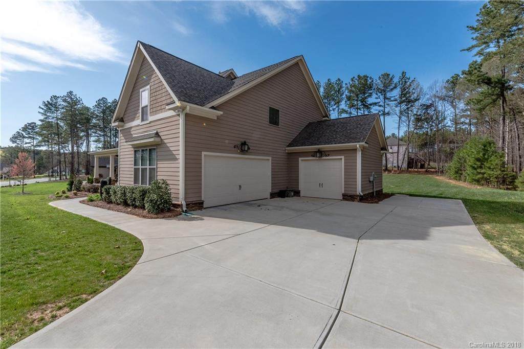 236 Cove Creek Loop - Photo 1