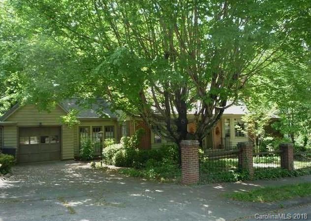 411 Oakhurst Road - Photo 1