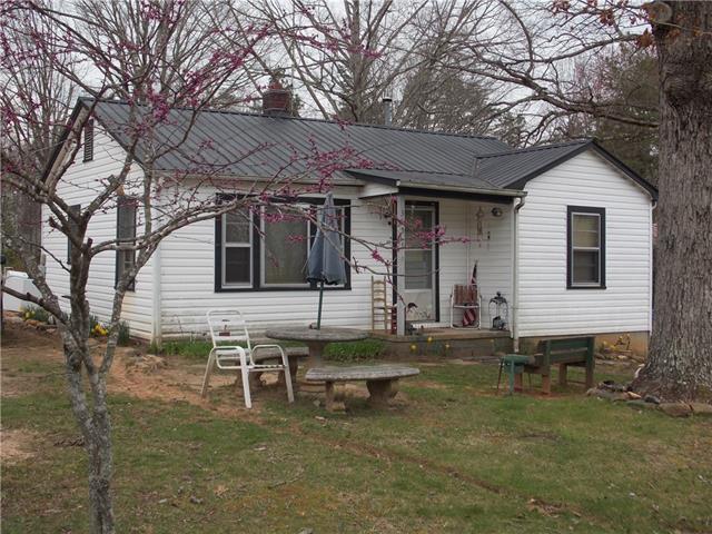 375 Shasta Lane - Photo 1