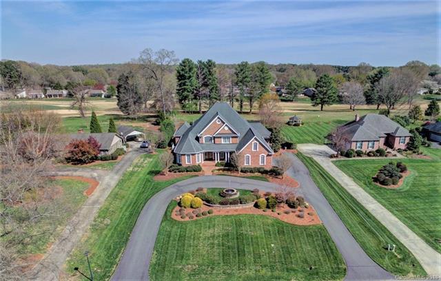 707 Riverbend Drive - Photo 1