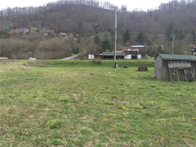 1015 Jonathan Creek Road - Photo 1