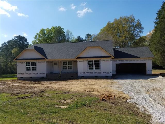 820 Idlewild Drive - Photo 1