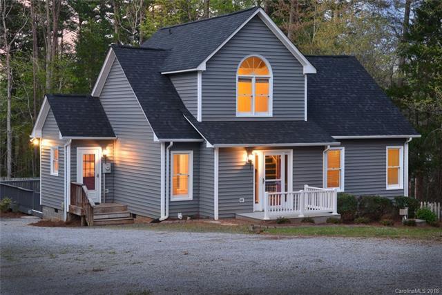 556 Roxboro Drive - Photo 1