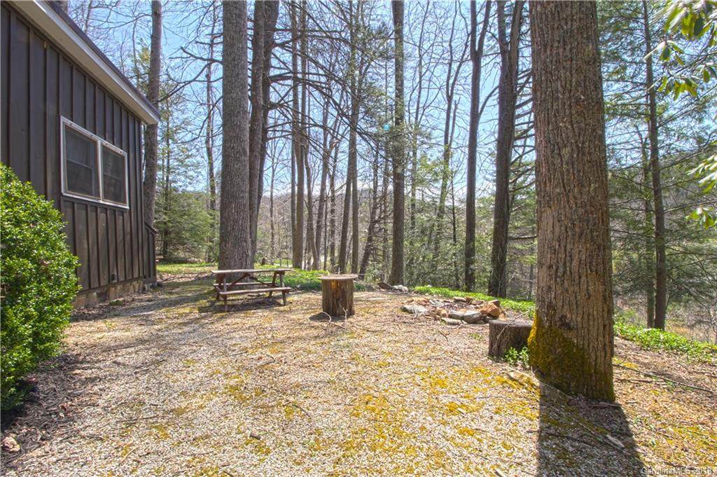 2052 Crabtree Road - Photo 1