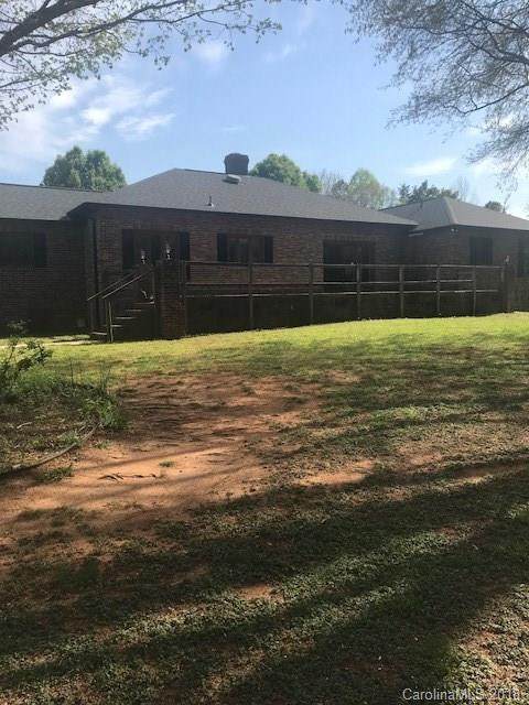 606 Candlewick Drive - Photo 1