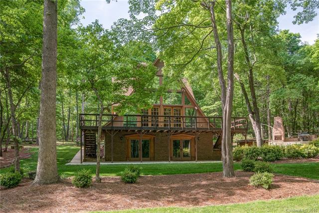 5207 Crow Road - Photo 1