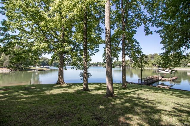 3817 Chevlot Hills Road - Photo 1