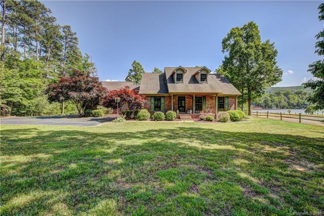 180 Roehm Landing - Photo 1