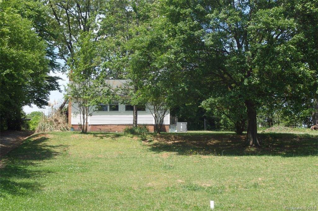 1117 Gaston Street - Photo 1