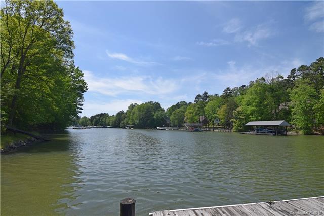 144 Carlton Drive - Photo 1