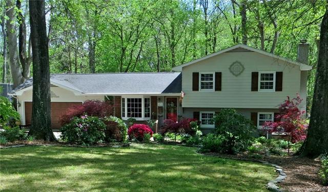 438 Wonderwood Drive - Photo 1