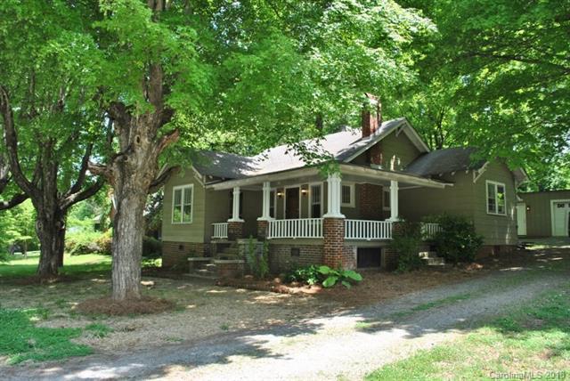 621 Fairview Drive - Photo 1