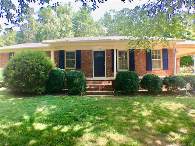 304 Meadowood Circle - Photo 1