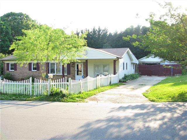 1937 28th Street - Photo 1