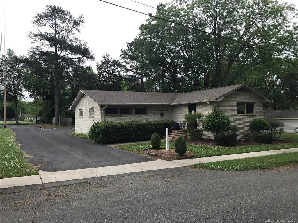 203 Juniper Street - Photo 1