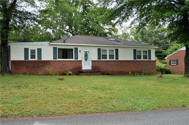 935 15th Street - Photo 1