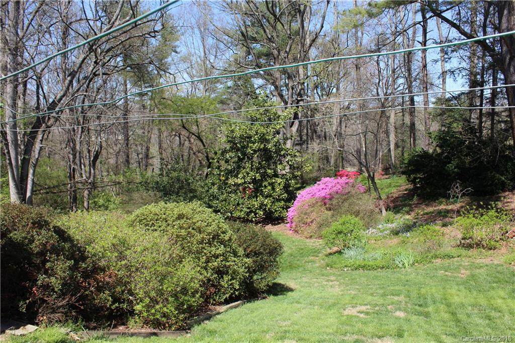 196 Providence Road - Photo 1