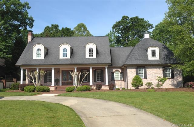 1 Stuart Drive - Photo 1