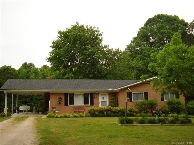 2621 Sycamore Street - Photo 1