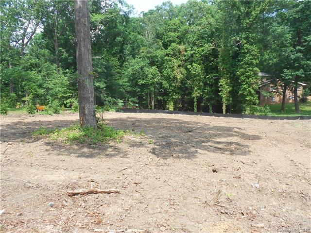 303 Westover Drive - Photo 1