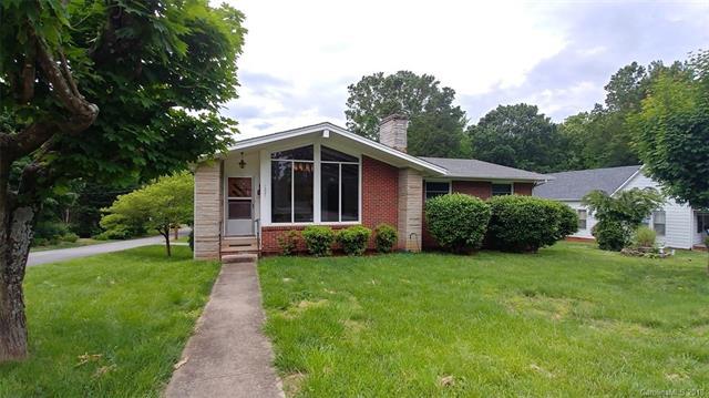 1007 8th Street - Photo 1
