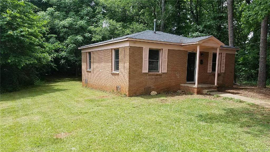 1629 Mcdonald Street - Photo 1