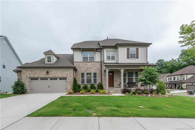 349 Somerled Way - Photo 1