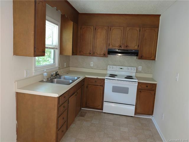 1420 Poston Circle - Photo 1