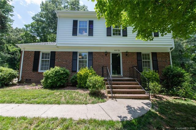 804 Bentwood Court - Photo 1