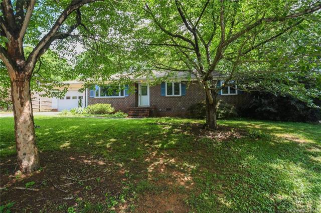 729 Brockbank Road - Photo 1