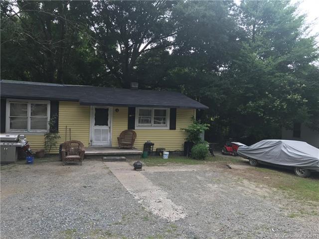 2081 Vickers Street - Photo 1