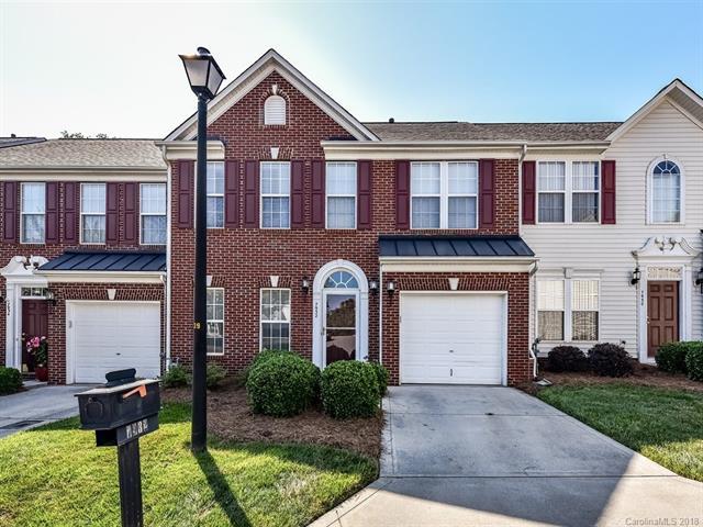 7932 Mariners Pointe Circle - Photo 1