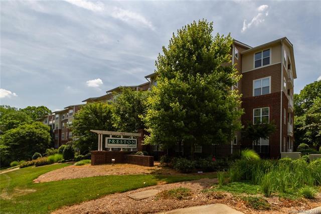 1000 Woodlawn Road - Photo 1