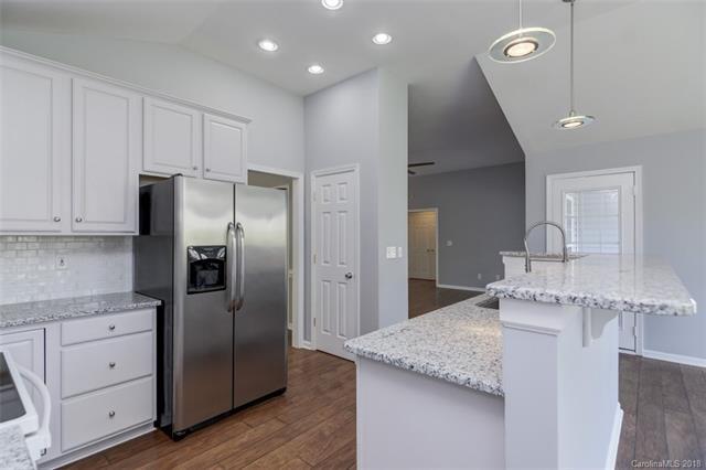 124 Huckleberry Lane - Photo 1